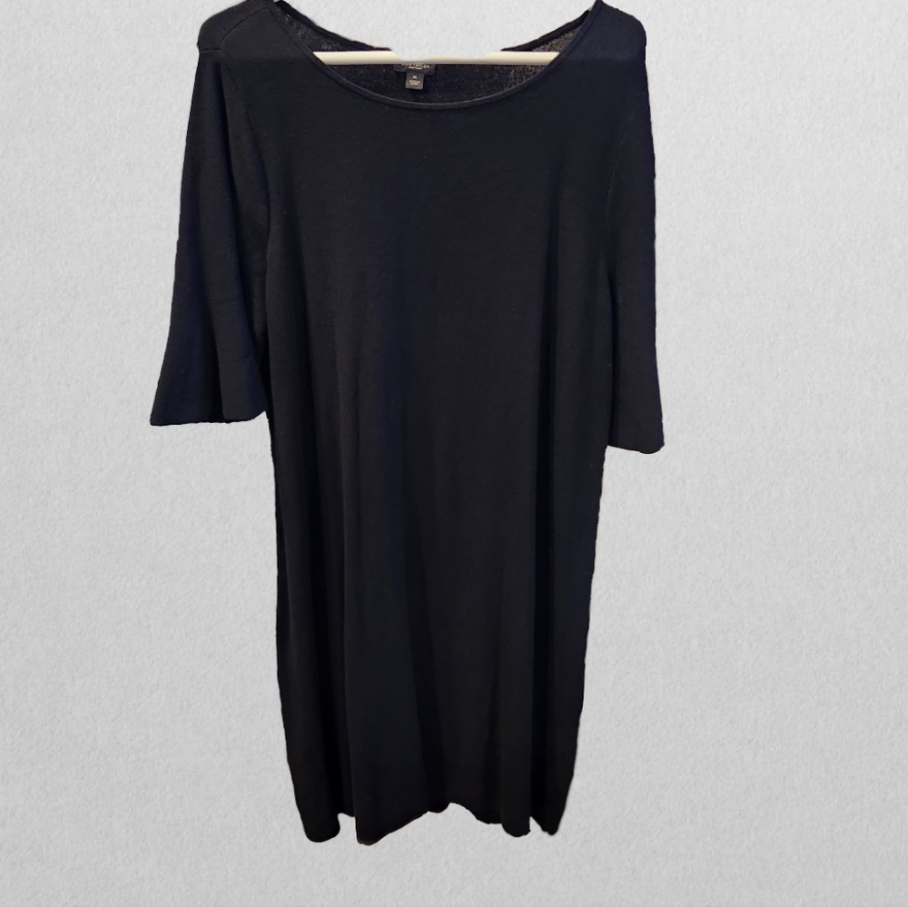 Ann Taylor black dress 🖤